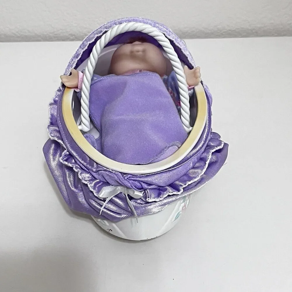 Vintage Cabbage Patch Kids Doll Magic Nursery Cradle Carriage Purple Set 1998
